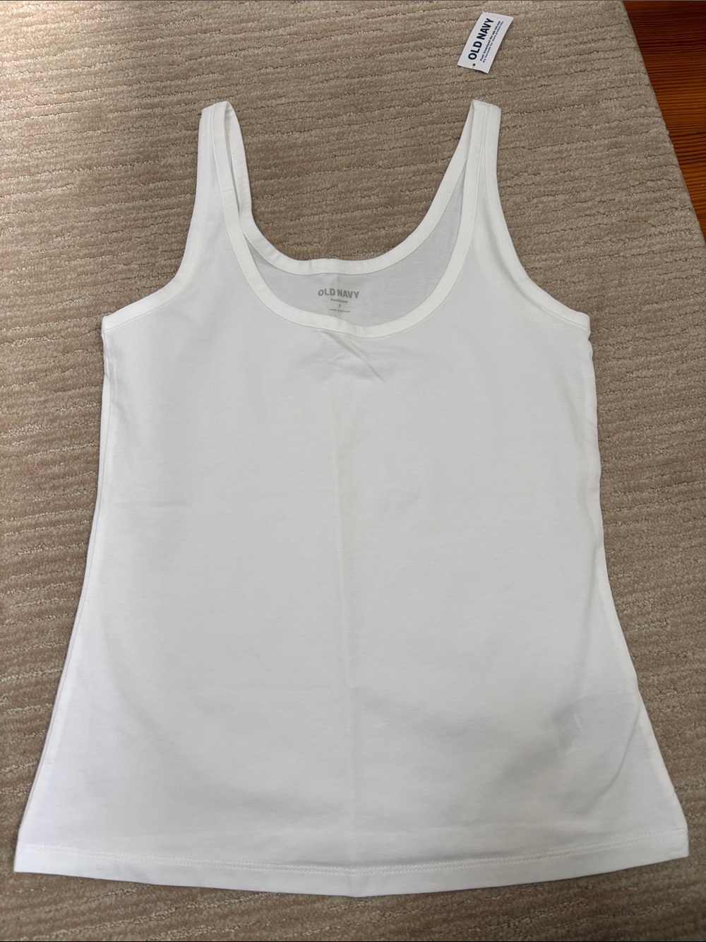 Old Navy White Scoop Neck Women's Tank